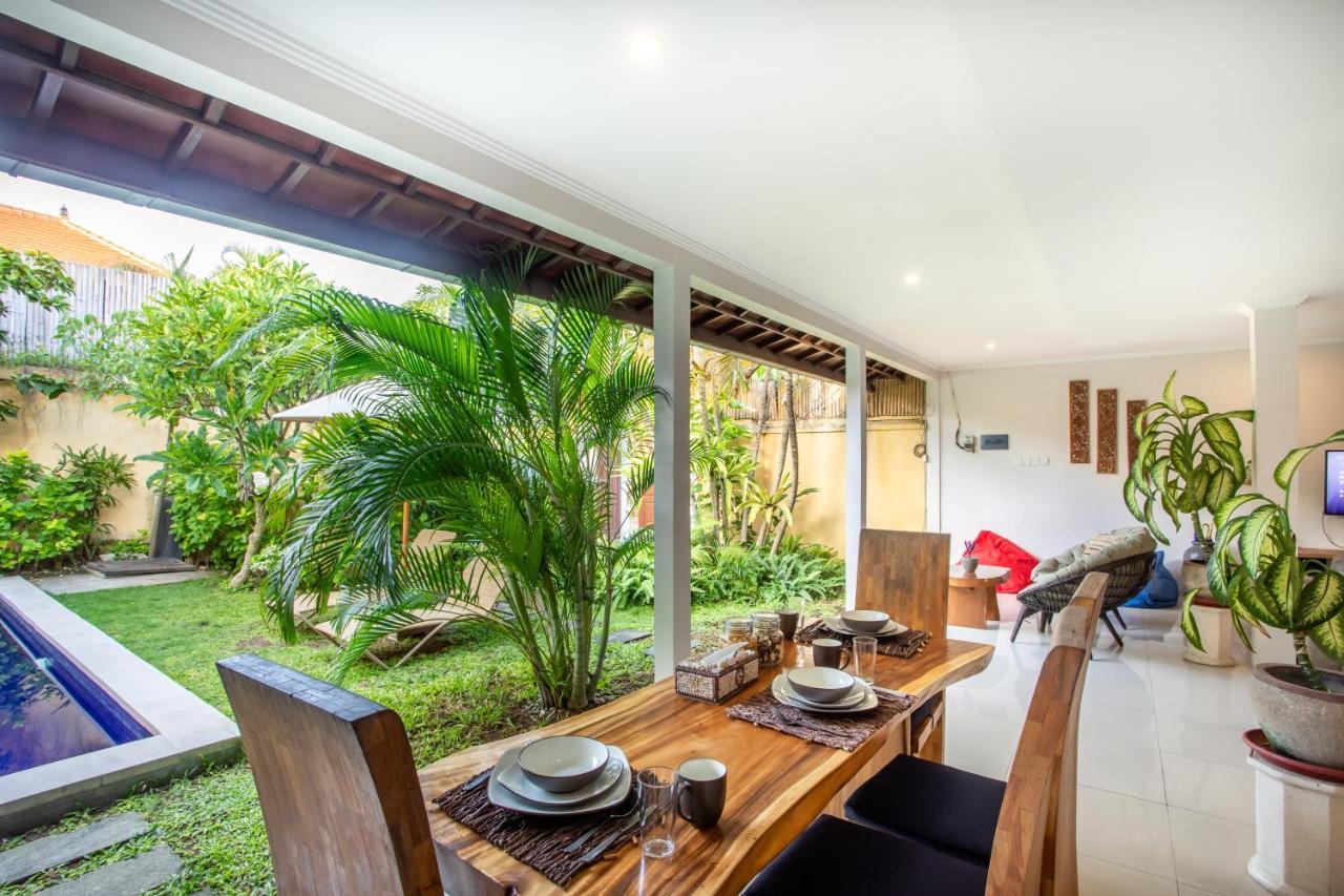 Villa Rani 3 Seminyak Buitenkant foto