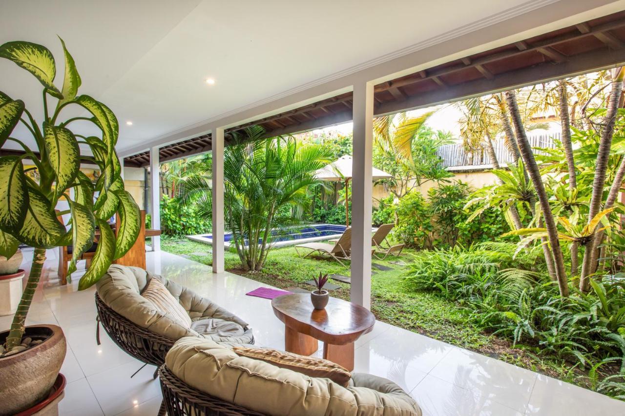 Villa Rani 3 Seminyak Buitenkant foto