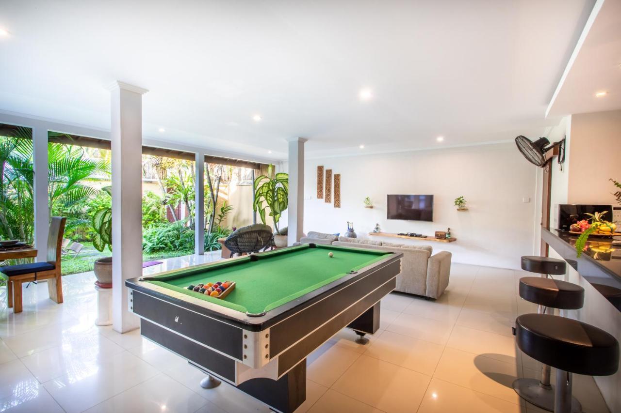Villa Rani 3 Seminyak Buitenkant foto